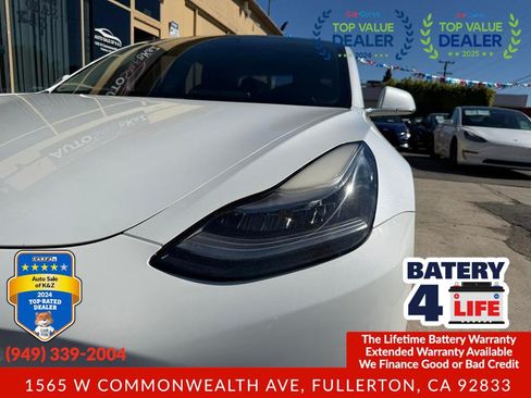 Used 2020 Tesla Model 3 Standard Range Plus RWD image 18