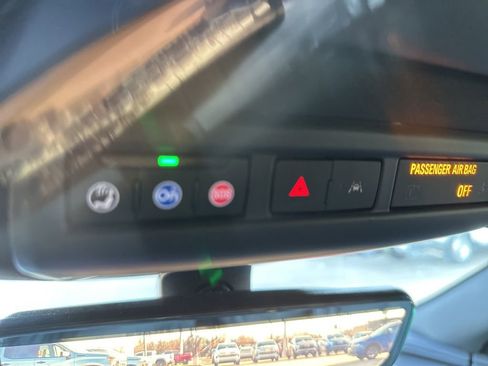 Used 2025 Chevrolet Corvette Stingray Coupe w/ 1LT image 21