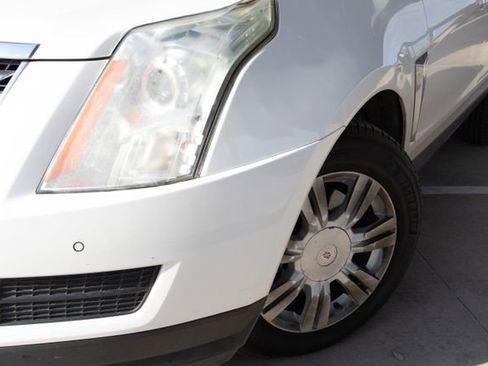 Used 2015 Cadillac SRX Luxury w/ Driver Awareness Package image 3