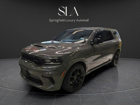 Used 2022 Dodge Durango SRT w/ Technology Group AWD/4WD image 4