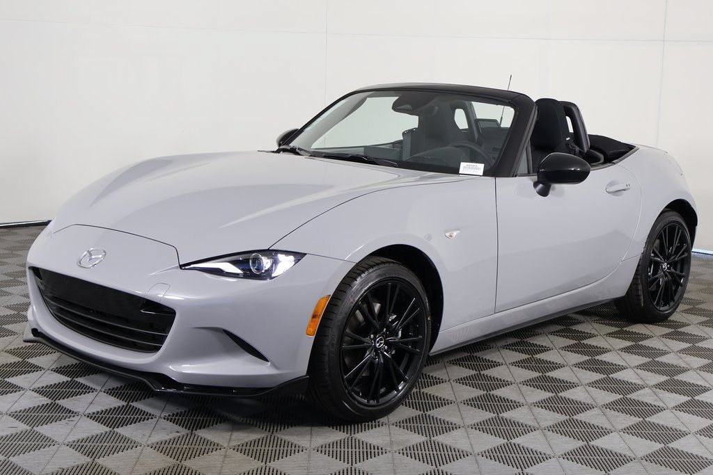 New 2026 MAZDA MX-5 Miata Club w/ Interior Package RWD image 3