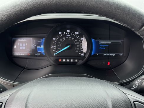 Certified 2022 Ford Edge Titanium w/ Equipment Group 301A image 20