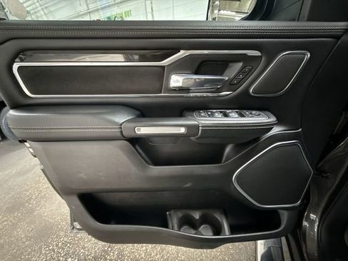 Used 2022 RAM 1500 Laramie AWD/4WD image 26