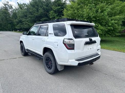 Used 2022 Toyota 4Runner TRD Pro AWD/4WD image 5