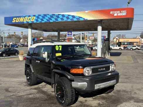 Used 2007 Toyota FJ Cruiser 4WD image 12