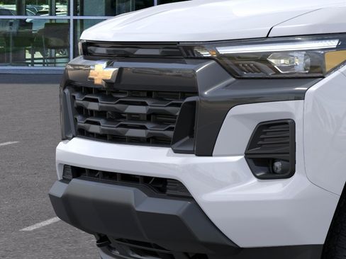 New 2026 Chevrolet Colorado LT w/ LT Convenience Package AWD/4WD image 37