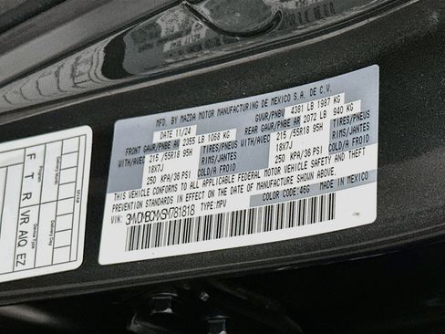 Used 2025 MAZDA CX-30 AWD 2.5 S w/ Preferred Package image 12