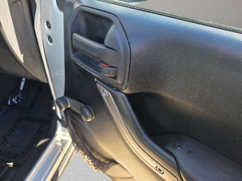 Used 2012 Jeep Wrangler Sport image 41