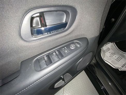 Used 2021 Honda HR-V Sport image 13
