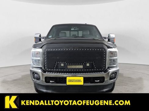 Used 2015 Ford F350 King Ranch w/ King Ranch w/Chrome Package AWD/4WD image 2