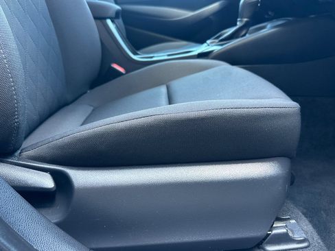 Used 2024 Toyota Corolla LE FWD image 22