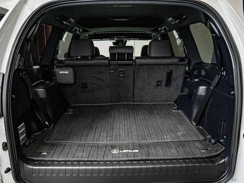 Certified 2022 Lexus GX 460 Premium w/ Premium Plus Package image 40