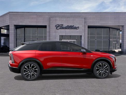 New 2026 Cadillac Optiq Sport 1 image 5