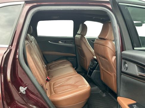 Certified 2023 Lincoln Nautilus Reserve w/ Equipment Group 201A image 23