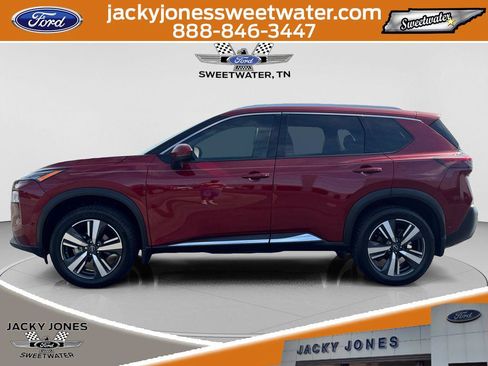 Used 2023 Nissan Rogue SL w/ SL Premium Package FWD image 3