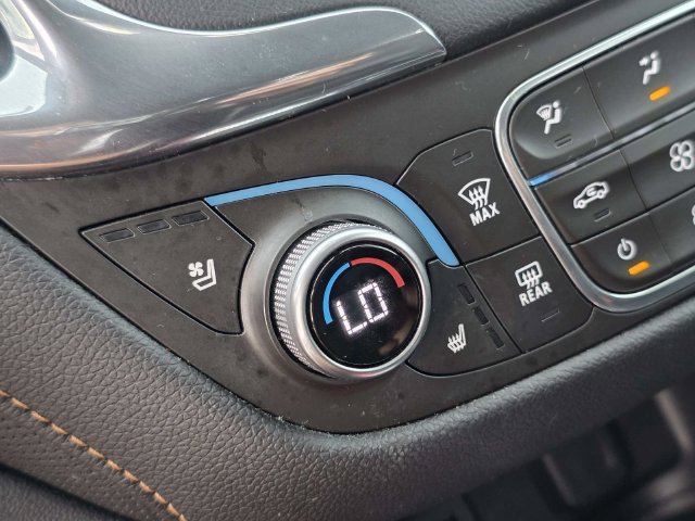 Used 2018 Chevrolet Equinox Premier FWD image 20