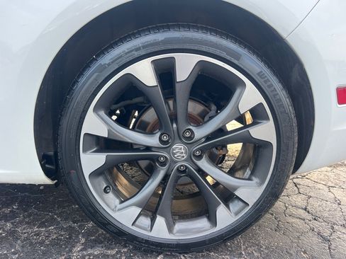 Used 2019 Buick Cascada Premium FWD image 36