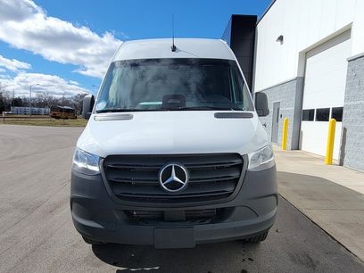 New 2025 Mercedes-Benz Sprinter 2500