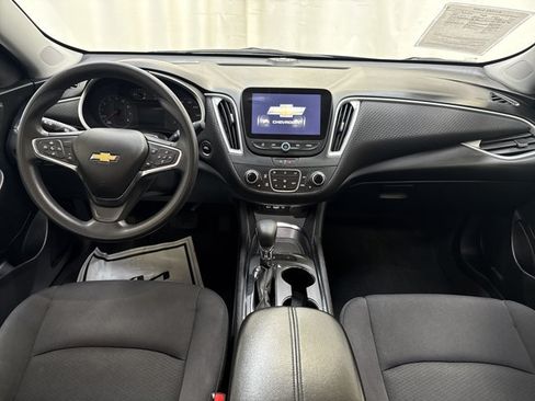 Used 2024 Chevrolet Malibu LT FWD image 15