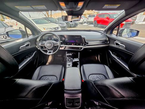 Used 2024 Kia Sportage X-Line image 2