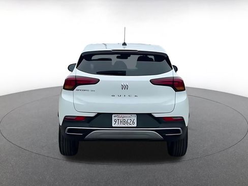 Used 2025 Buick Encore GX Preferred image 12