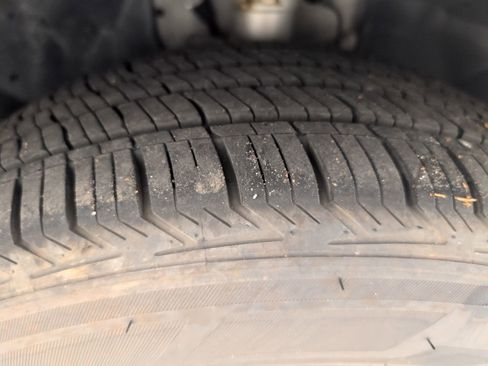 Used 2011 Ford Transit Connect XLT image 20