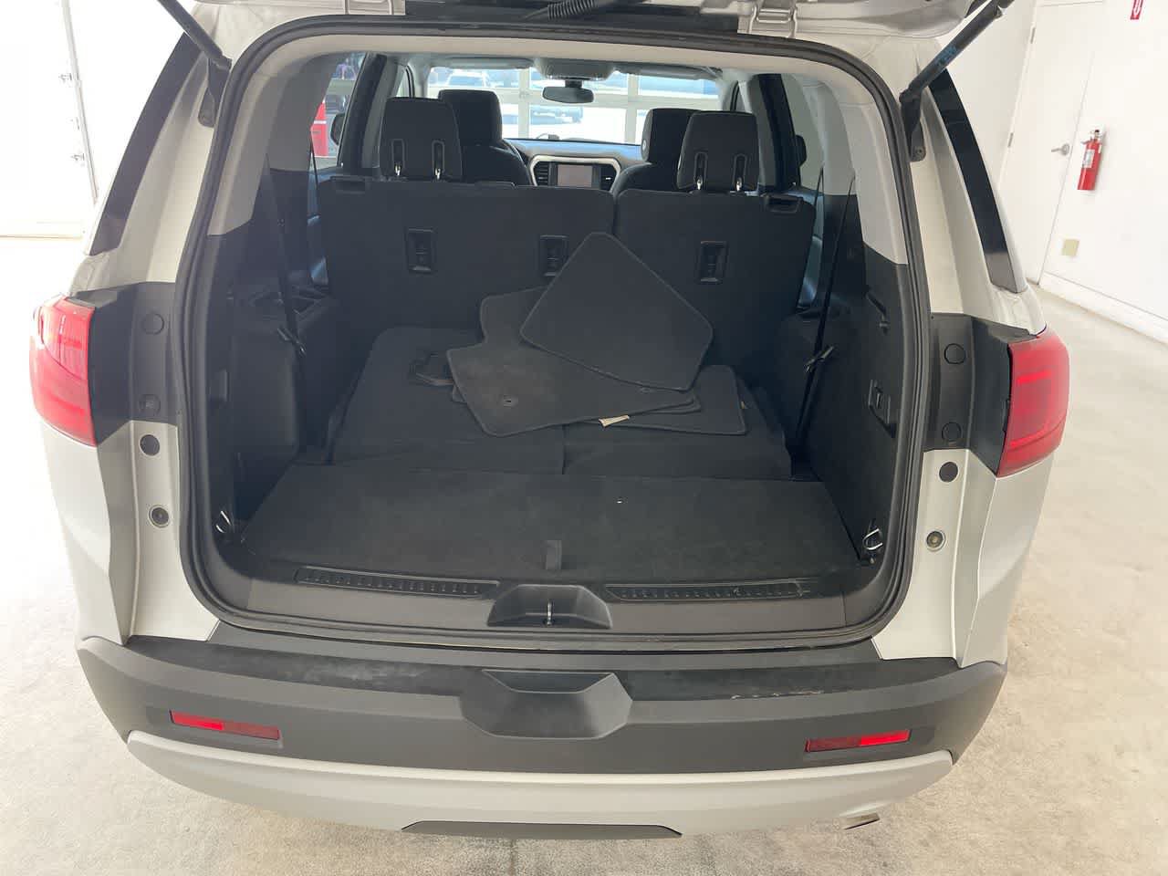 Used 2019 GMC Acadia SLE AWD/4WD image 23