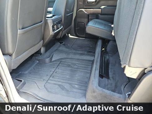 Used 2022 GMC Sierra 1500 Denali w/ Denali Premium Package image 31