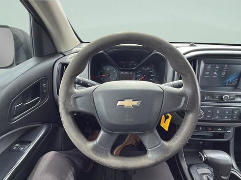 Used 2017 Chevrolet Colorado W/T RWD image 39