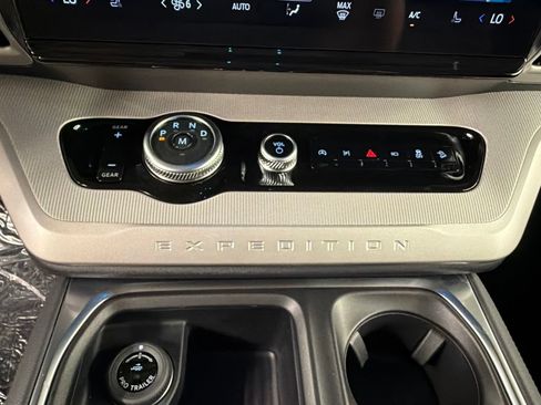 New 2027 Ford Expedition Max Active AWD/4WD image 14
