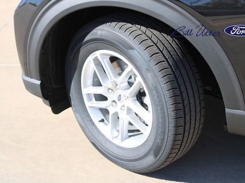 New 2026 Ford Explorer Active w/ Active Comfort Package image 5