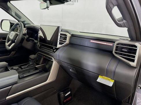 New 2026 Toyota Tundra Platinum AWD/4WD image 28