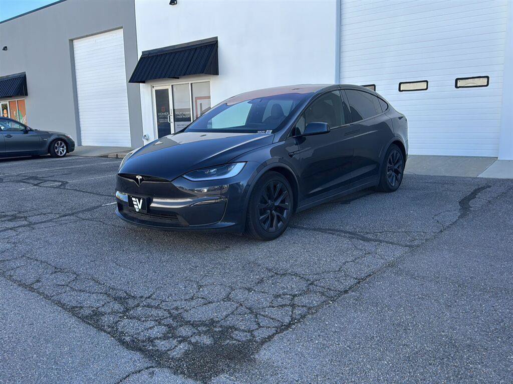 Used 2024 Tesla Model X AWD/4WD image 1