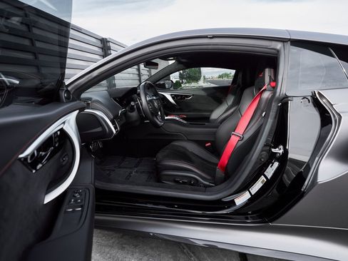 Used 2022 Acura NSX Type S image 32