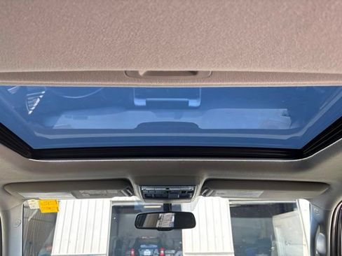 Used 2014 Toyota 4Runner Limited AWD/4WD image 16