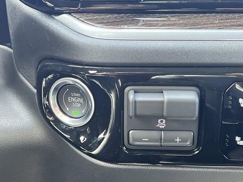 New 2026 GMC Sierra 1500 Elevation image 24