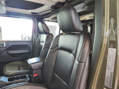 Used 2020 Jeep Wrangler Unlimited Sport AWD/4WD image 16