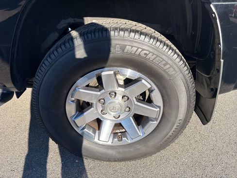 Used 2015 Toyota 4Runner Trail Premium image 31