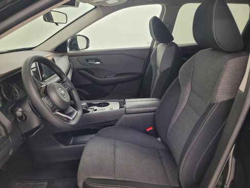Used 2021 Nissan Rogue SV FWD image 17