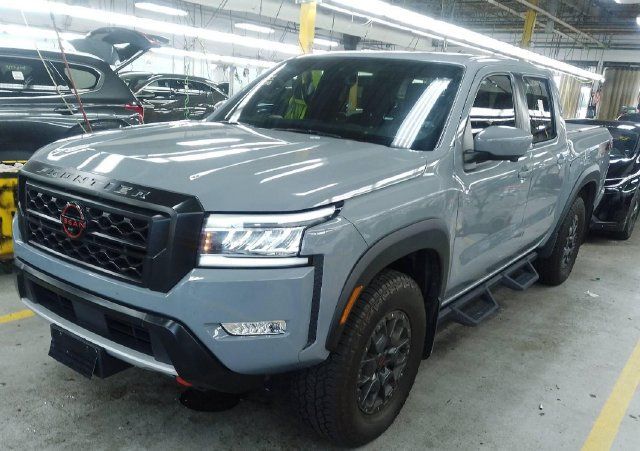 Certified 2024 Nissan Frontier PRO-4X w/ Pro Premium Package AWD/4WD image 2