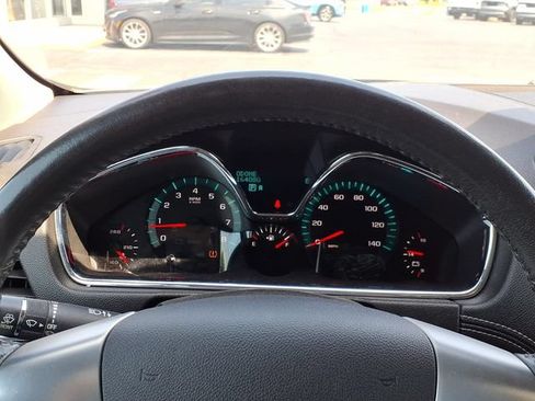 Used 2015 Chevrolet Traverse LTZ AWD/4WD image 12