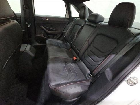Used 2019 Volkswagen Jetta GLI Autobahn FWD image 8