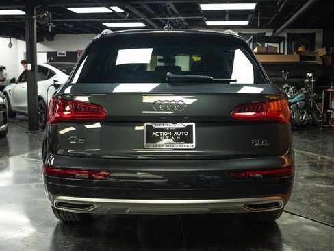 Used 2018 Audi Q5 2.0T Premium Plus w/ Premium Plus Package AWD/4WD image 6