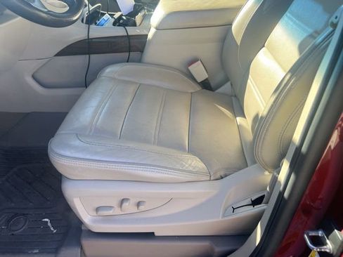 Used 2018 GMC Yukon Denali w/ Denali Ultimate Package image 5