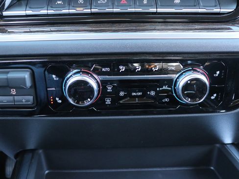 New 2026 GMC Sierra 1500 Elevation w/ Preferred Package image 21