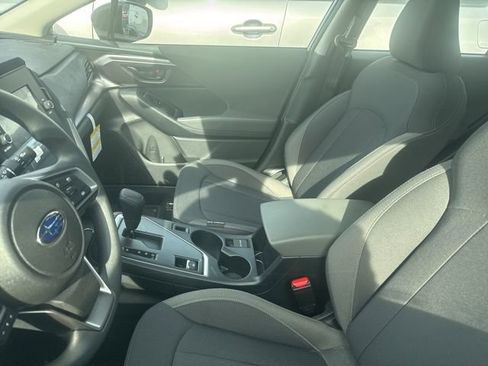Used 2025 Subaru Impreza 2.0i image 6