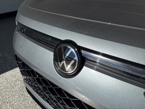 New 2026 Volkswagen Tiguan SE R-Line AWD/4WD image 31
