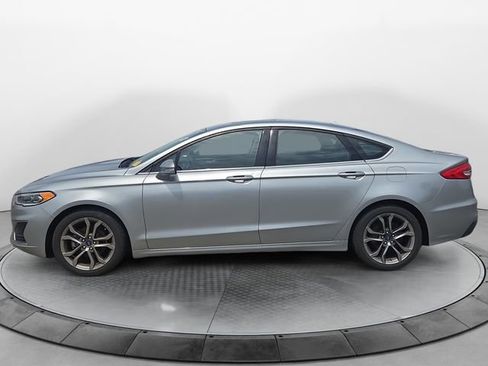 Used 2020 Ford Fusion SEL FWD image 2