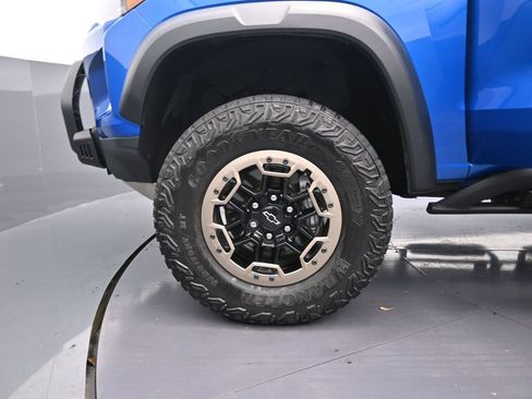 Used 2023 Chevrolet Colorado ZR2 w/ Desert Boss Special Edition image 12