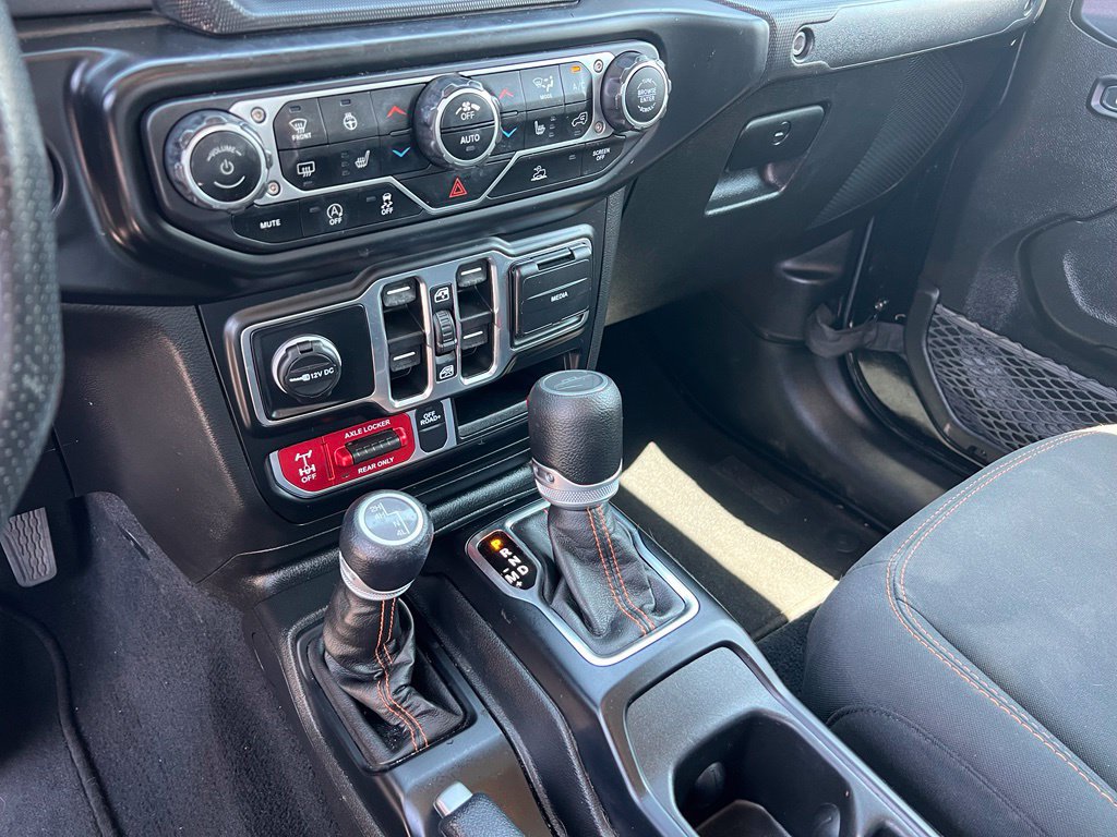 Used 2023 Jeep Gladiator Mojave w/ Cold Weather Group AWD/4WD image 33